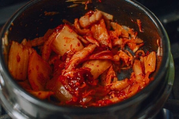 Kimchi Jigae, de thewoksoff.com